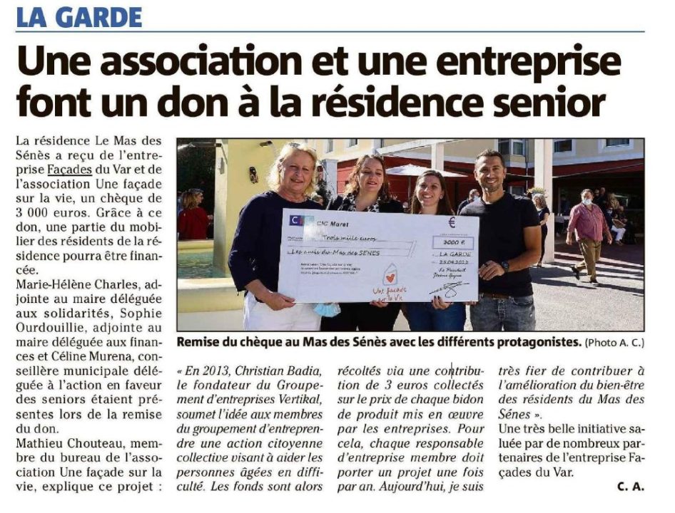 Une association et une entreprise font un don à la résidence senior, Façades du Var